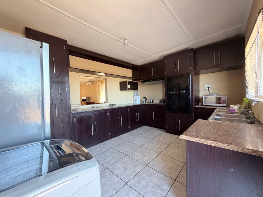 3 Bedroom Property for Sale in Madeira Park Eastern Cape